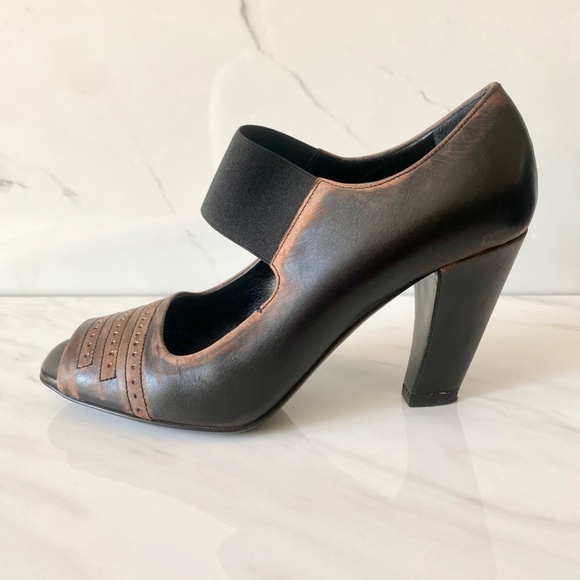 PRADA Mary Jane Shoes size 5.5. - Picture 5 of 8